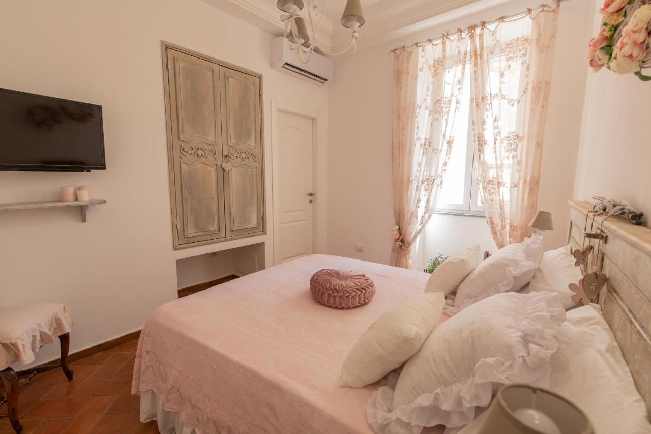 Dimora Mazzarino Apartment เนเปิลส์ ภายนอก รูปภาพ