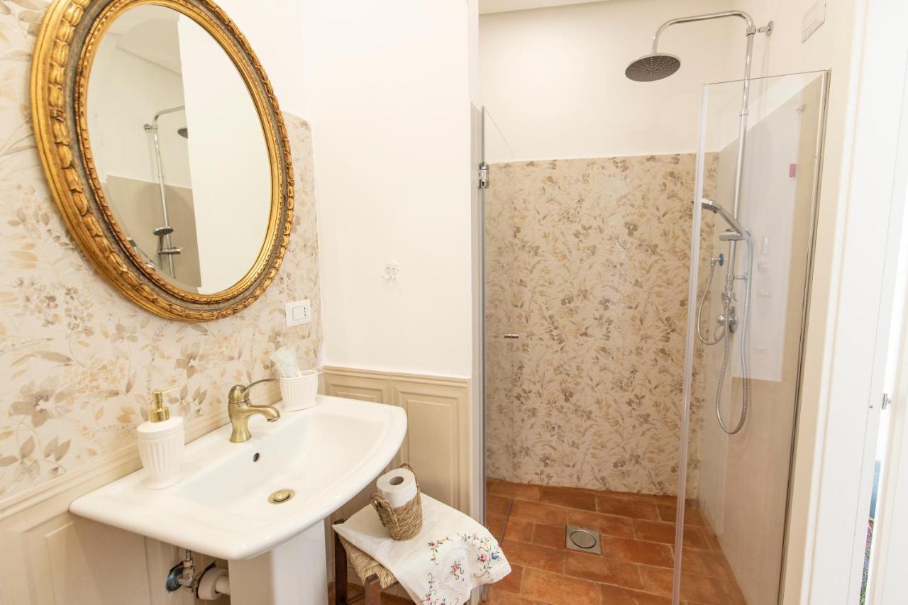 Dimora Mazzarino Apartment เนเปิลส์ ภายนอก รูปภาพ