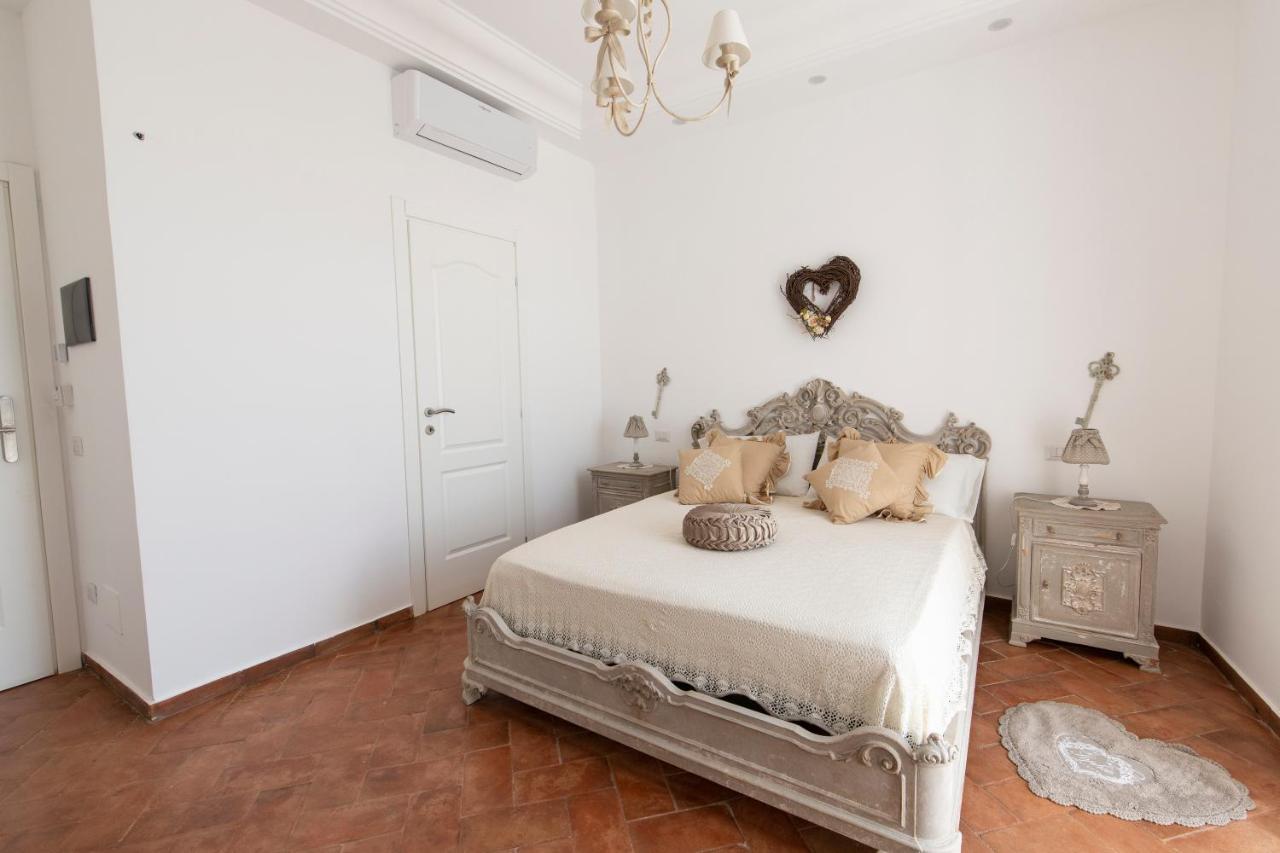 Dimora Mazzarino Apartment เนเปิลส์ ภายนอก รูปภาพ