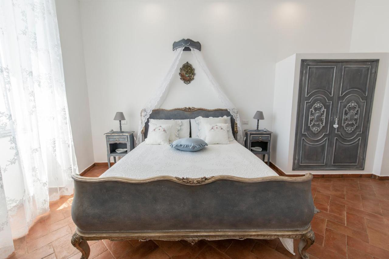 Dimora Mazzarino Apartment เนเปิลส์ ภายนอก รูปภาพ