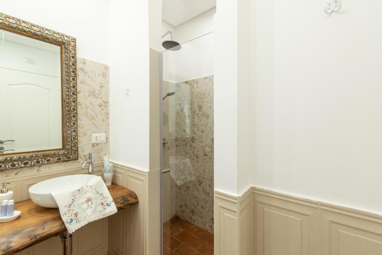 Dimora Mazzarino Apartment เนเปิลส์ ภายนอก รูปภาพ